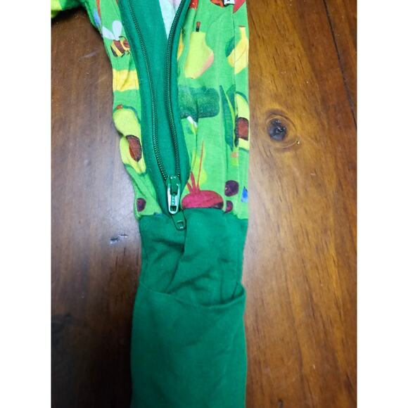 LITTLE SLEEPYS FRUIT AND VEGETABLES ONSIE 3-6 MONTHS - Picture 5 of 6